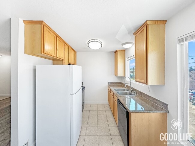 Photo - Beautiful 1BD/1BA W/ Reserved Parking and In-Unit Laundry in North Park! Unit 222