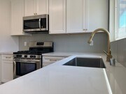 Photo - **Newly Renovated 3BD/2BTH Single Family H... Townhome