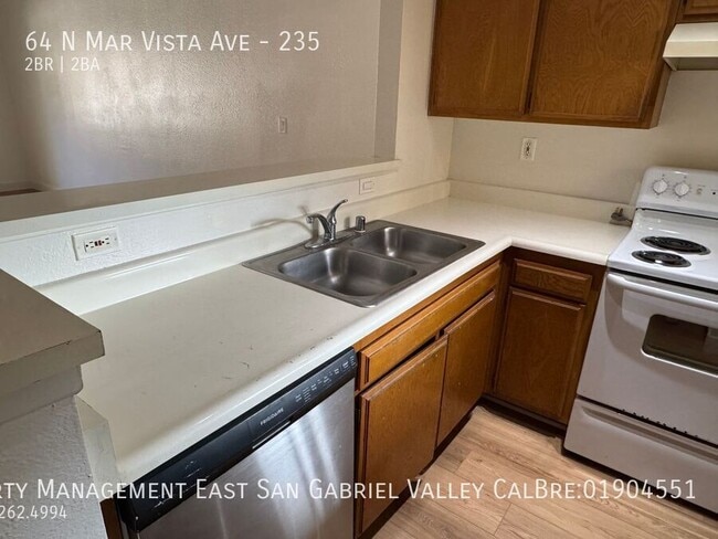 Photo - 64 Mar Vista Ave