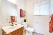Photo - 872 N Euclid Ave