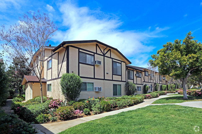 La Jolla Terrace - La Jolla Terrace Apartments