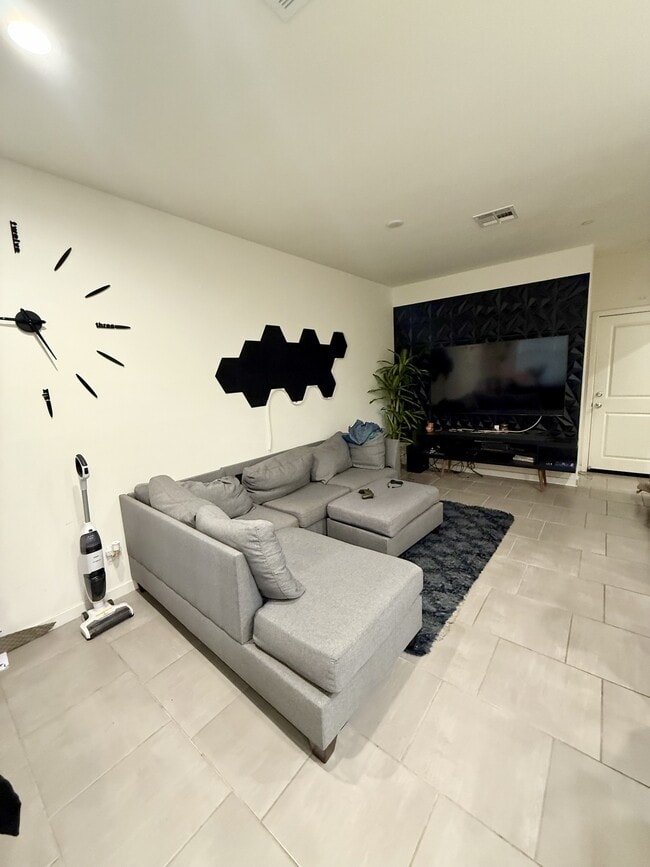 Photo - 4129 Calle Arbol