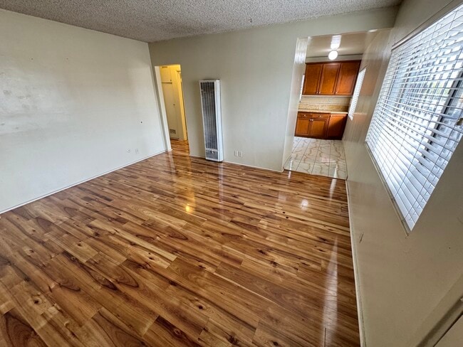 Photo - 6103 Wall St Unit 6103