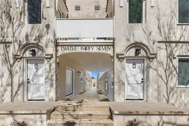 Photo - 1237 E 1st St Apartment Unit 1