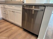 Photo - 700 W 3rd St