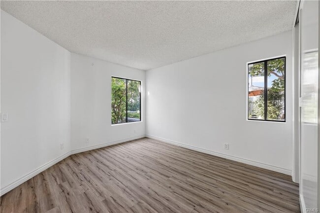 Photo - 45 Briarglen Unit 64