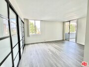 Photo - 468 S Roxbury Dr Unit 303