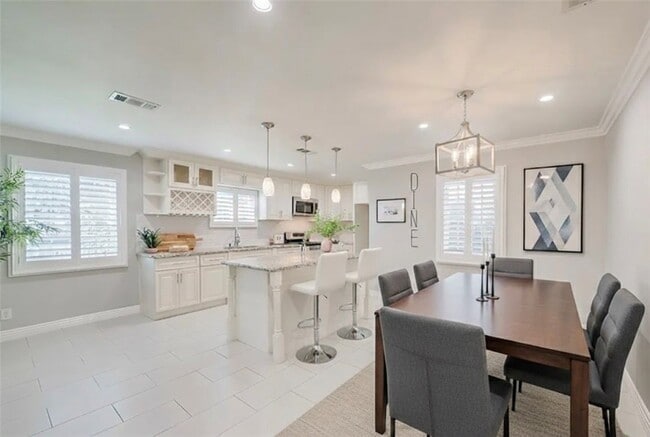 Photo - 1444 Clybourn Ave