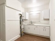 Photo - 2.0 bedroom in Los Angeles California 90037 Condo Unit 460 1/2