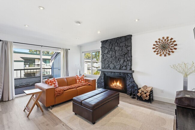 Photo - 450 W Vermont Ave Unit 602