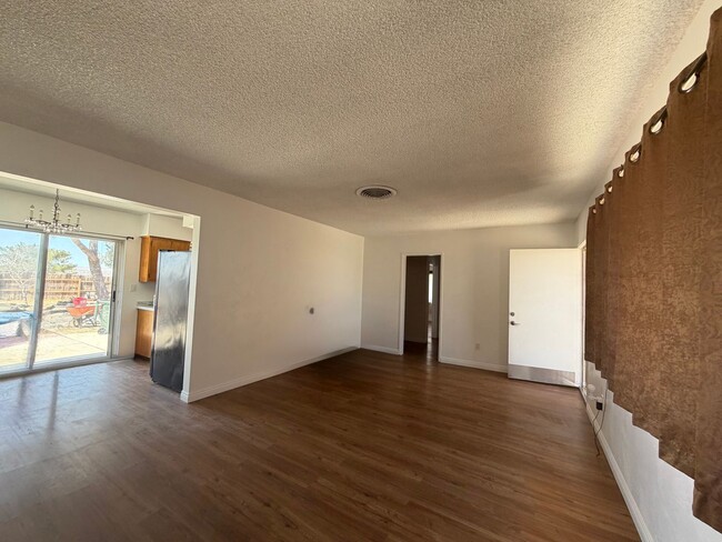 Photo - 3 Bedroom 1 Bathroom House with Spacious Bedrooms and Fenced Backyard