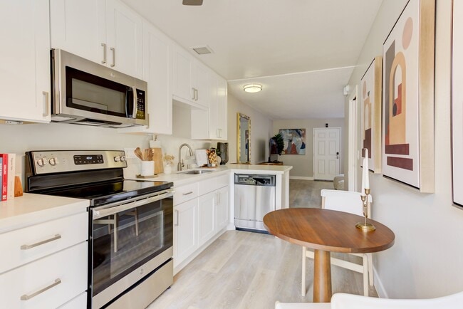 Photo - Terra Camarillo