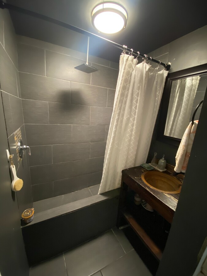 Photo - 2512 Hollyridge Dr