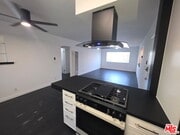 Photo - 525 Broadway St Unit 4