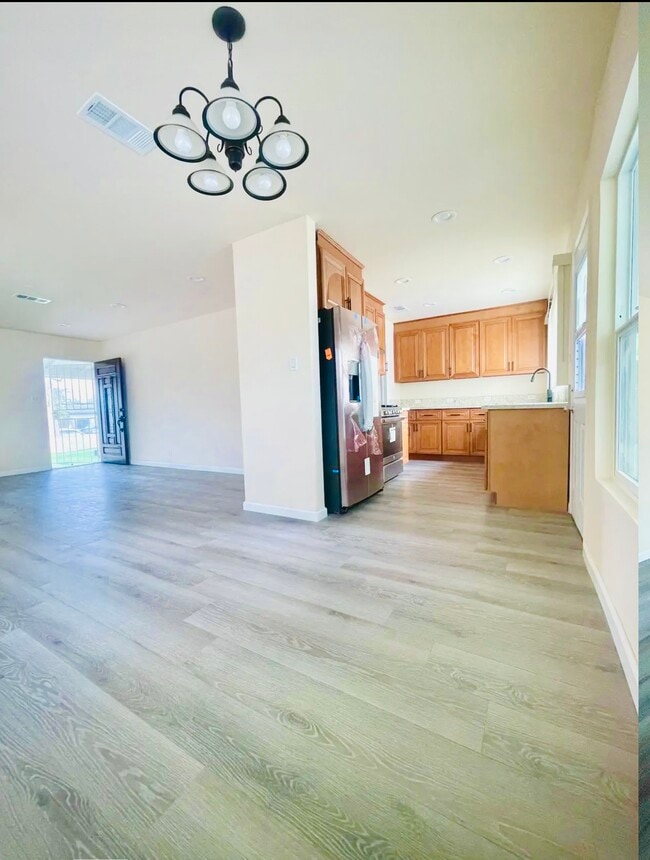 Photo - 7949 Clearfield Ave