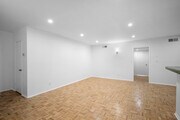 Photo - 5320 Zelzah Ave Unit #314