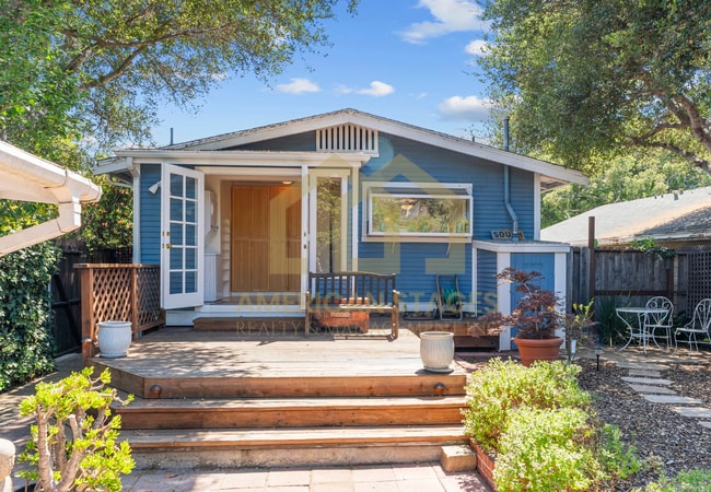 Building Photo - 918 N Milpas St Rental