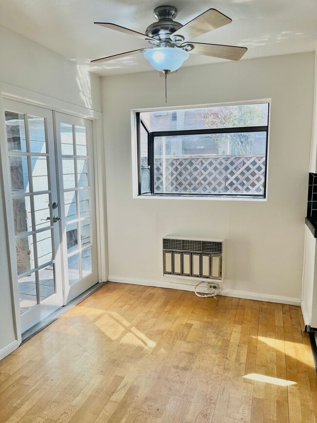 Photo - Charming 2 Bed 2 Bath Condo with Washer and Dryer!