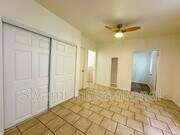 Photo - 1733 1/2 E. 63rd St.