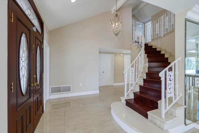 Photo - 4041 Alonzo Ave