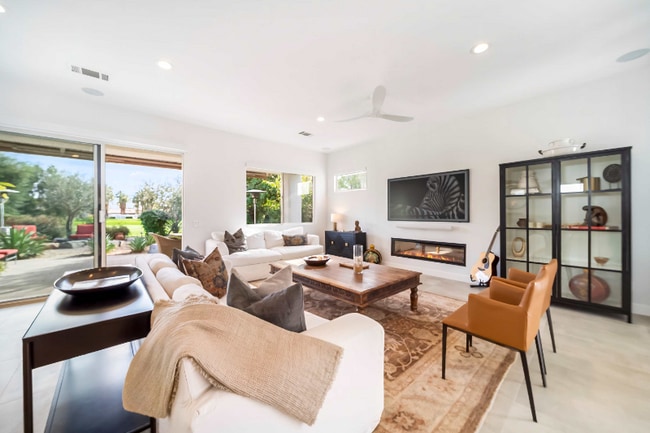 Photo - 55102 Tanglewood