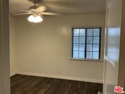 Photo - 1123 E Cameron Ave