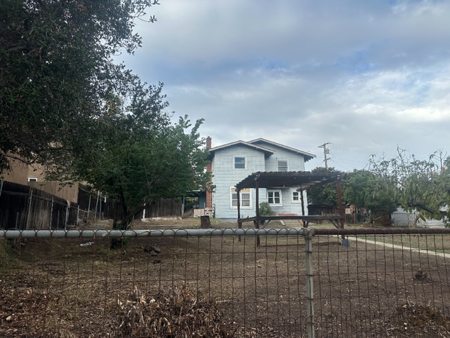 Building Photo - 3046 Island Ave