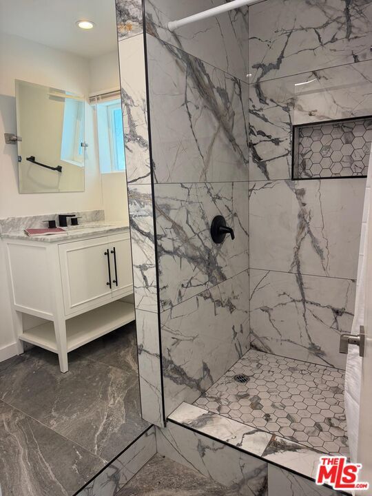 Photo - 160 W 59th St Unit 1/4