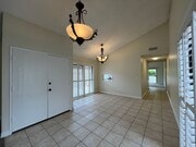Photo - REMODELED + MOVE-IN READY 3+2 w/all applia... House