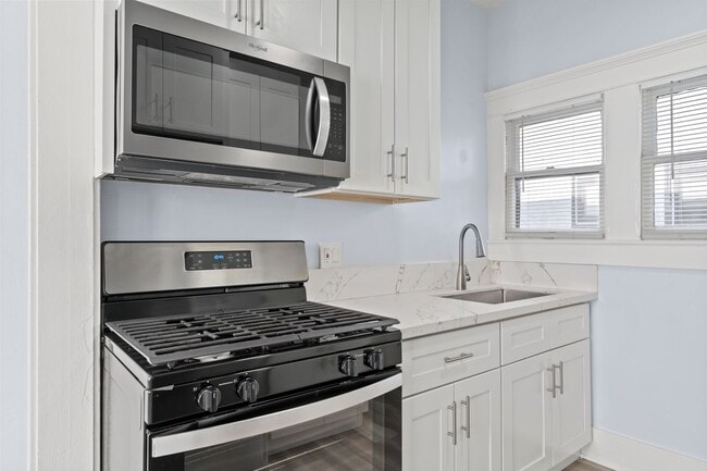 Photo - 1049 E 5th St Unit O