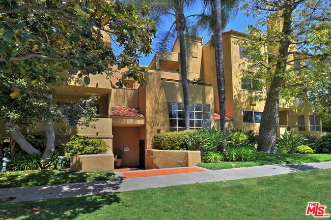 Photo - 12841 Bloomfield St Condo Unit 306