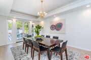 Photo - 107 N Doheny Dr House