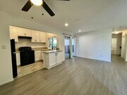 Photo - 1 Bed/1 Bath Condo With Bonus Room Unit #I
