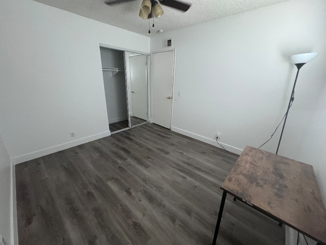 Photo - 266 N Rock River Dr