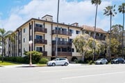 Photo - San Remos Apartments