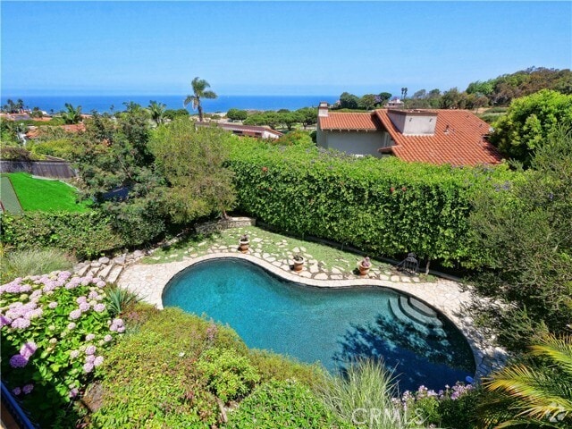 Building Photo - 345 Palos Verdes Dr W Rental