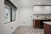 Photo - 230 S. Carondelet St.