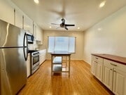 Photo - Steps from the famous Venice Boardwalk Unit 127 Vista Pl  05 ACTIVE