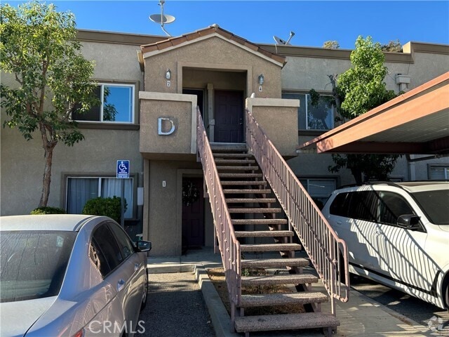 Building Photo - 800 Grand Ave Unit D2 Rental