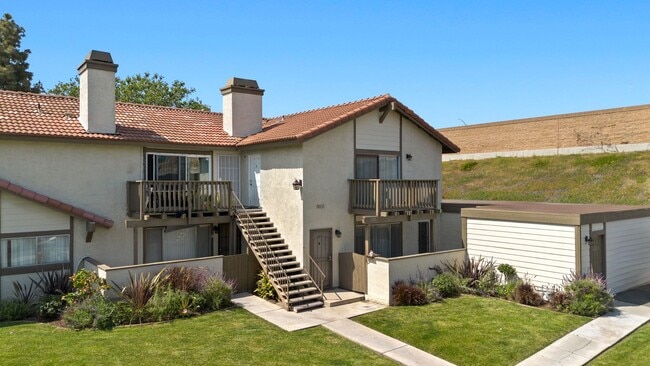 Building Photo - 8651 Gloria Ave Unit C