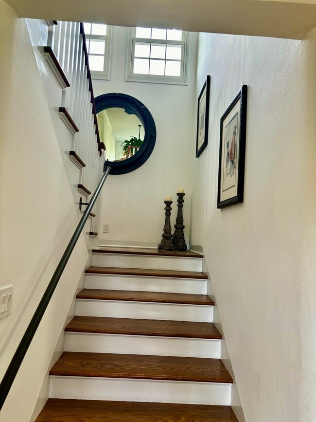 Photo - 1712 Anacapa St