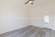 Photo - 2757 S Mansfield Ave Unit 2759 Mansfield Ave