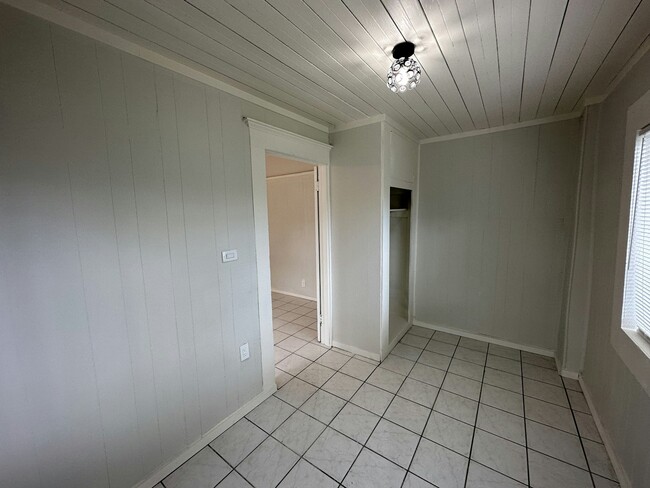 Photo - 3633 Kansas Ave Unit 3635