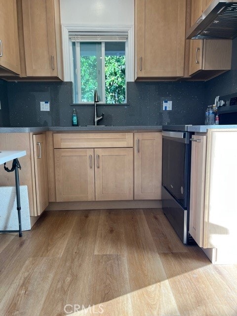 Photo - 9659 Woodruff Ave