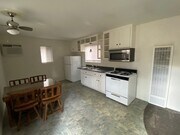 Photo - 982 Woodland Dr Unit 1