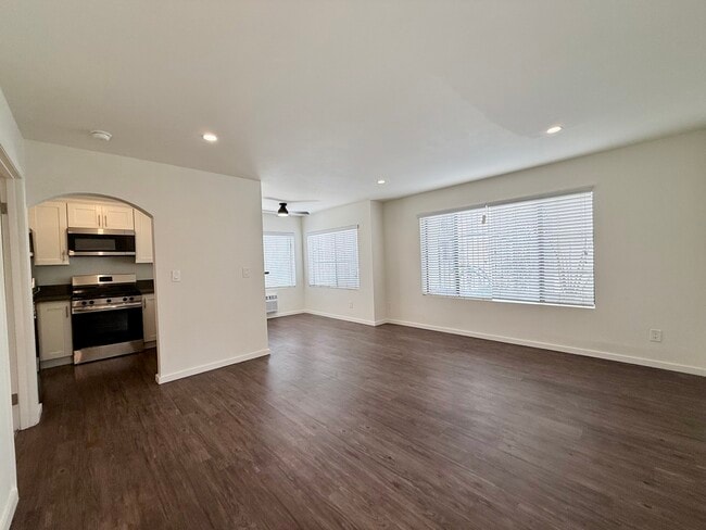 Unit 111 Living Room - Mansfield Terrace Apartments