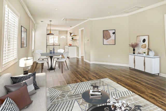 Photo - 900 N El Molino Ave