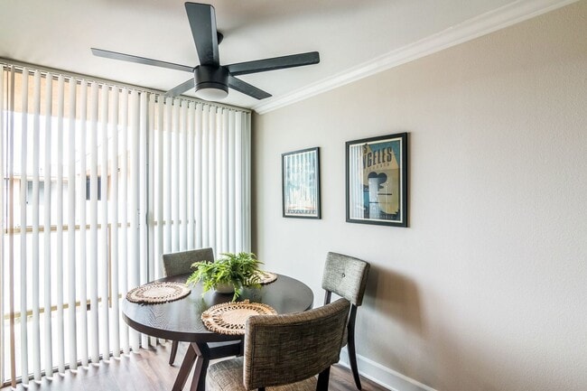 Photo - 3700 Sepulveda Apartments