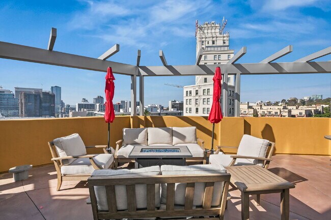 Photo - SPECTACULAR SKYLINE SANCTUARY | Unrivaled 1,480+ SF Terrace in Cortez Blu Unit 702