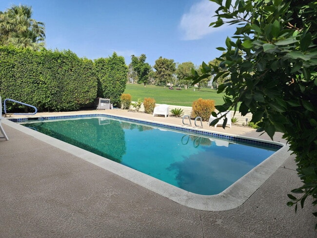 Photo - 38941 Kilimanjaro Dr